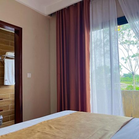 Sky Kenako Hotel Kribi Exterior photo
