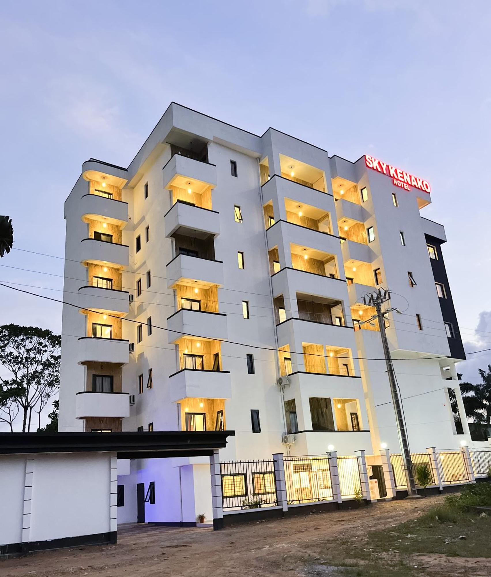 Sky Kenako Hotel Kribi Exterior photo